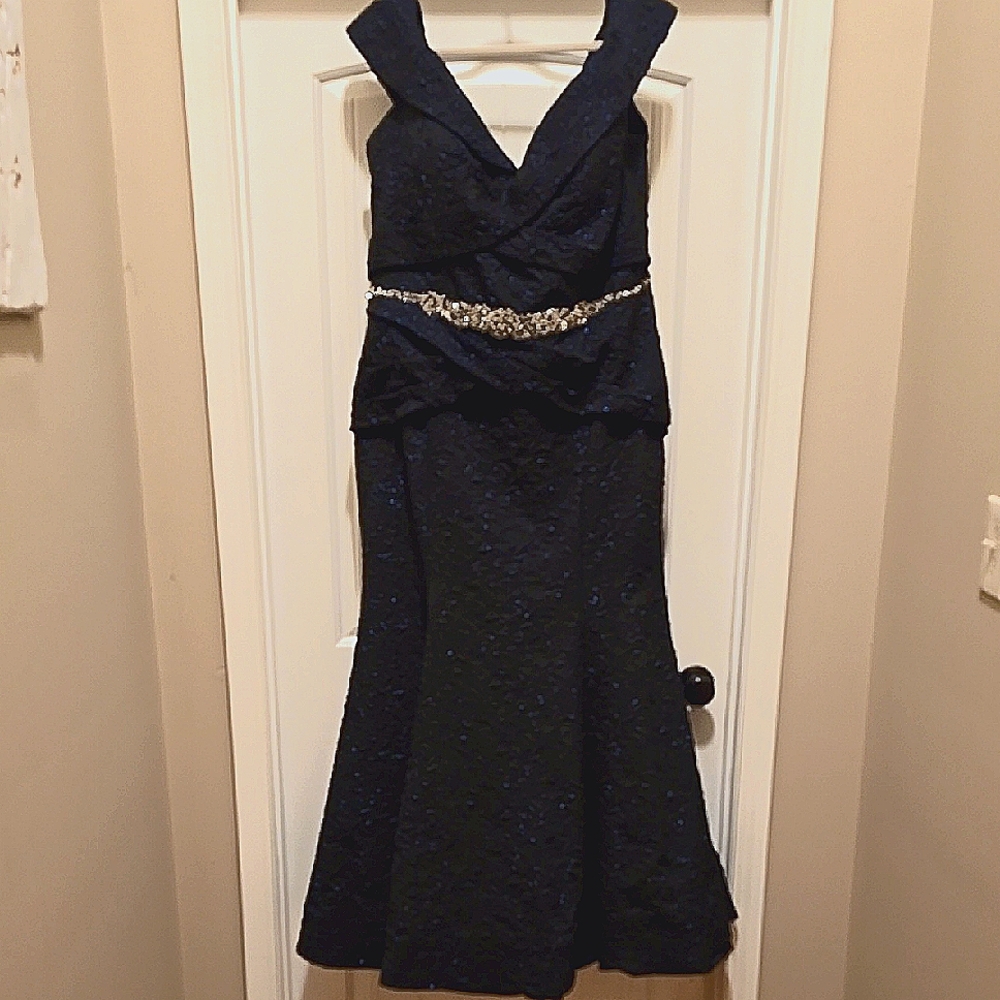 Terani Couture Navy Blue Evening Dress